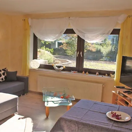 Ferienwohnung Familie Balko ارنسبرغ